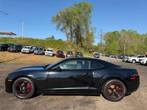 Used 2014 Chevrolet Camaro LS RWD image 8