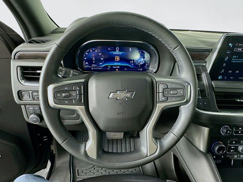 Used 2023 Chevrolet Tahoe Z71 AWD/4WD image 15