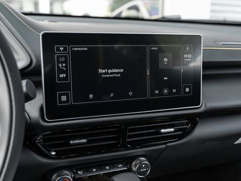 New 2026 Lotus Emira SE image 36