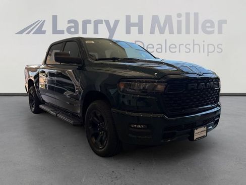 New 2026 RAM 1500 Express AWD/4WD image 7