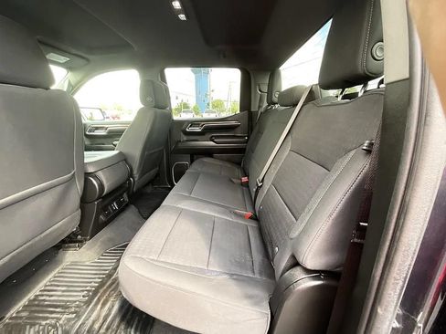 Used 2023 Chevrolet Silverado 1500 LT AWD/4WD image 28
