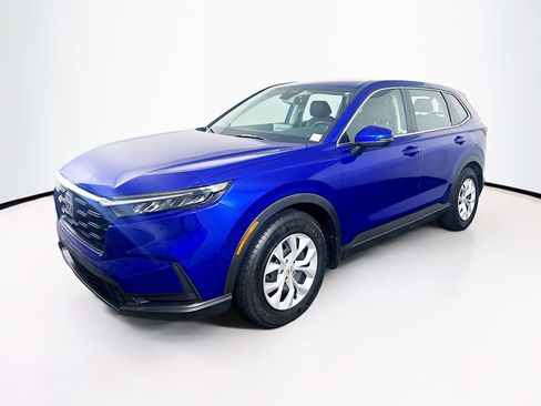 Used 2024 Honda CR-V LX image 3