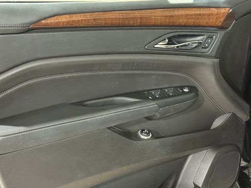 Used 2016 Cadillac SRX Performance w/ Driver Awareness Package image 12