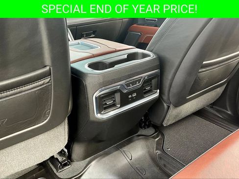 Used 2022 GMC Sierra 1500 Denali Ultimate image 11
