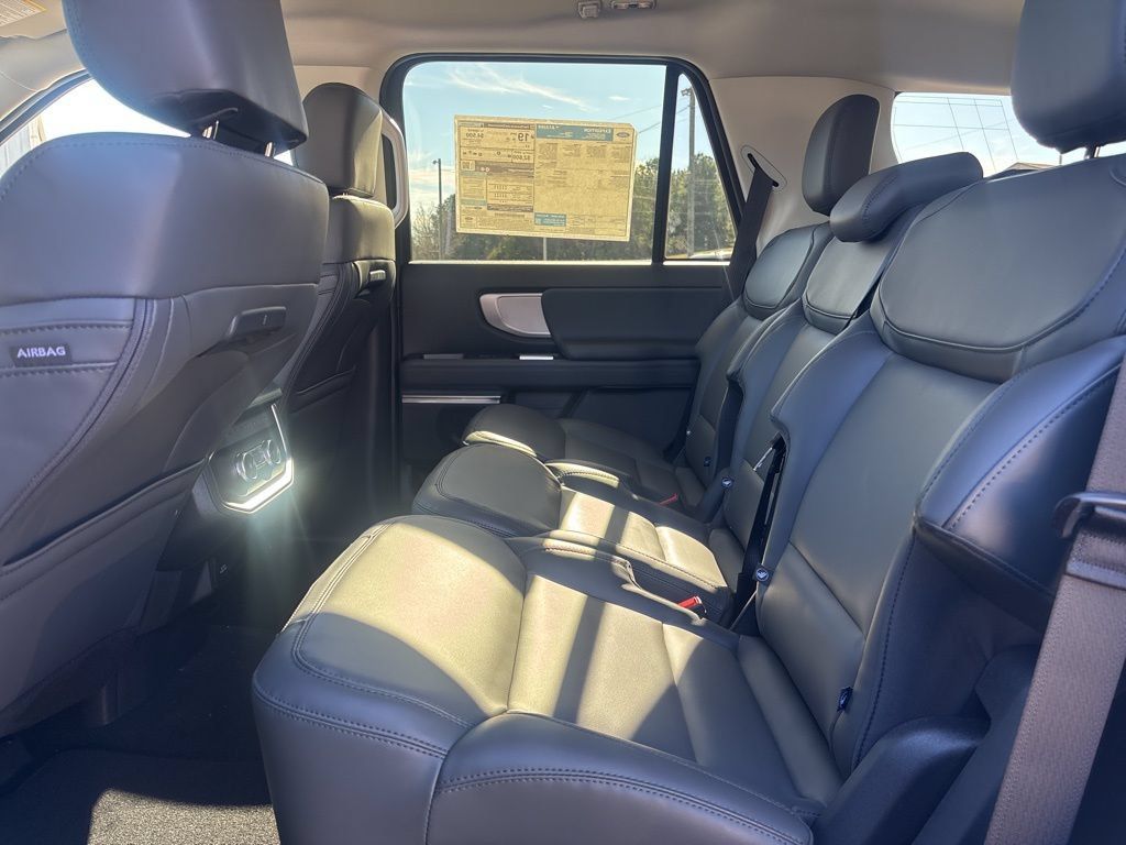 New 2026 Ford Expedition Active RWD image 16