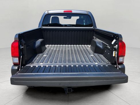 Used 2022 Toyota Tacoma SR RWD image 23