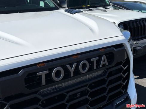 Used 2025 Toyota Tundra TRD Pro w/ Tow Tech Package AWD/4WD image 7