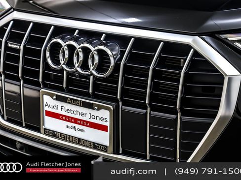 Used 2023 Audi Q3 2.0T Premium Plus w/ Premium Plus Package image 12