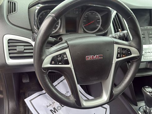 Used 2017 GMC Terrain SLE w/ Driver Alert Package I AWD/4WD image 13