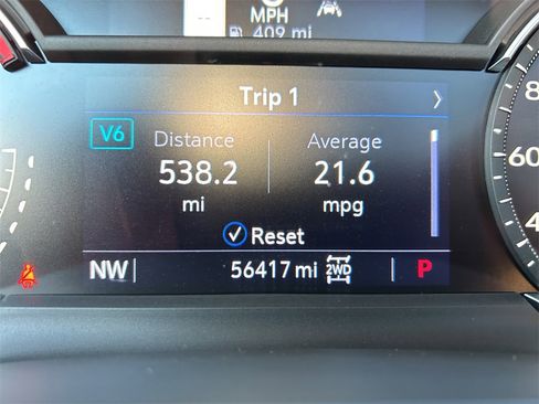 Used 2024 Cadillac XT5 Premium Luxury image 28