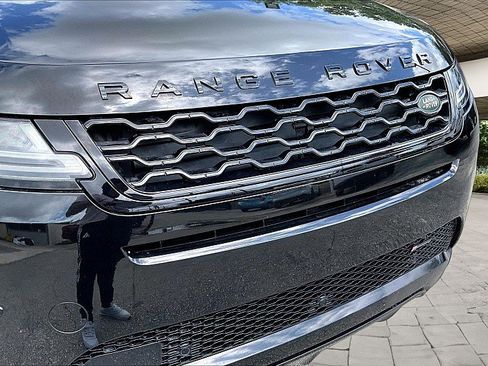 Used 2023 Land Rover Range Rover Evoque R-Dynamic SE AWD/4WD image 23