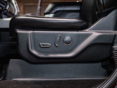 Used 2018 Ford F250 Lariat w/ Lariat Value Package image 20