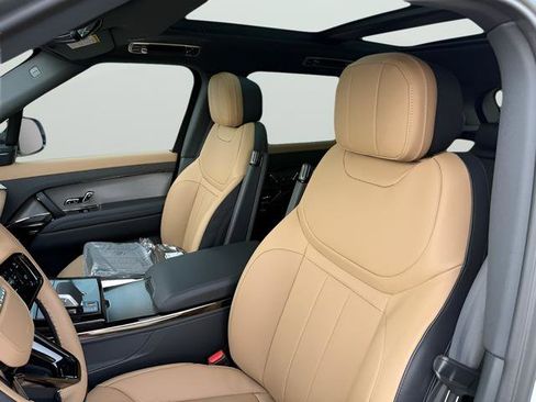 New 2026 Land Rover Range Rover Sport Dynamic SE AWD/4WD image 19