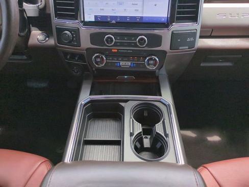 Certified 2022 Ford F450 King Ranch w/ King Ranch Ultimate Package AWD/4WD image 19