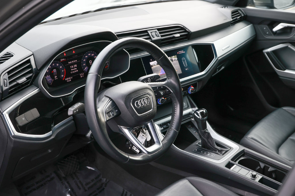 Used 2019 Audi Q3 2.0T Premium AWD/4WD image 32