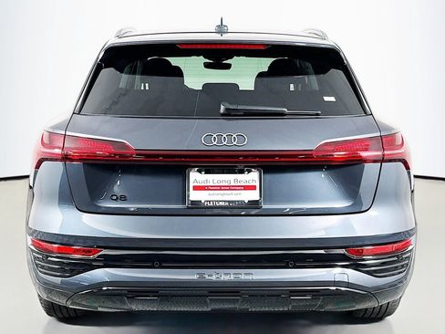 Used 2024 Audi Q8 e-tron Premium Plus w/ Premium Plus Package AWD/4WD image 3