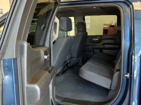 Used 2021 Chevrolet Silverado 1500 Custom image 19