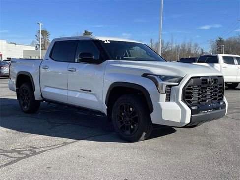 Used 2026 Toyota Tundra Limited w/ TRD Off-Road Package image 7