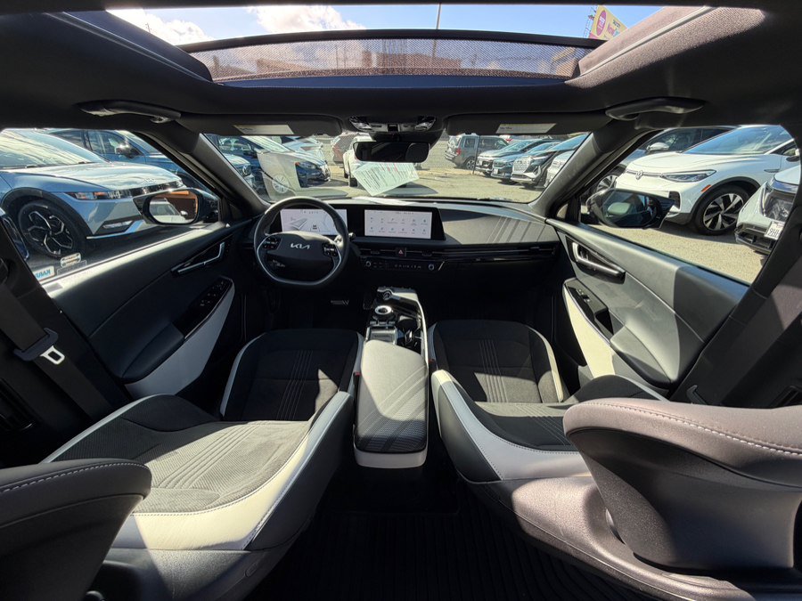 Used 2024 Kia EV6 GT-Line RWD image 25