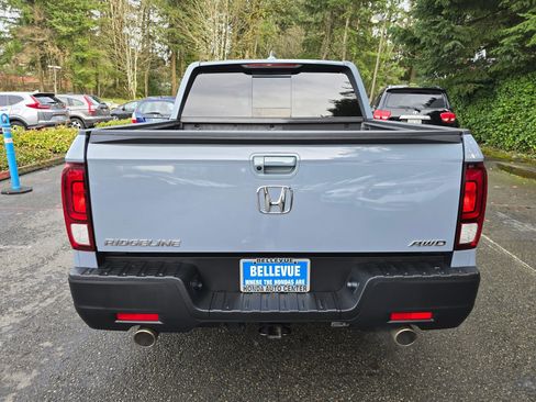 Certified 2023 Honda Ridgeline RTL image 4