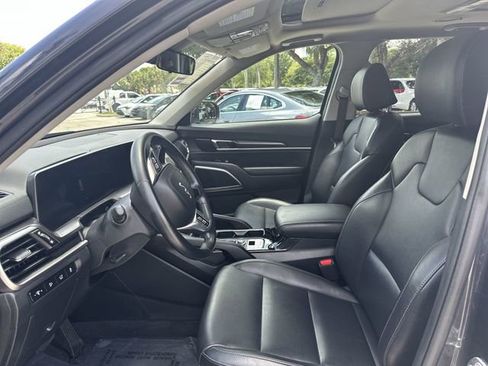 Used 2025 Kia Telluride S AWD/4WD image 23