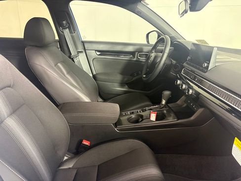 Used 2026 Honda Civic Sport image 17