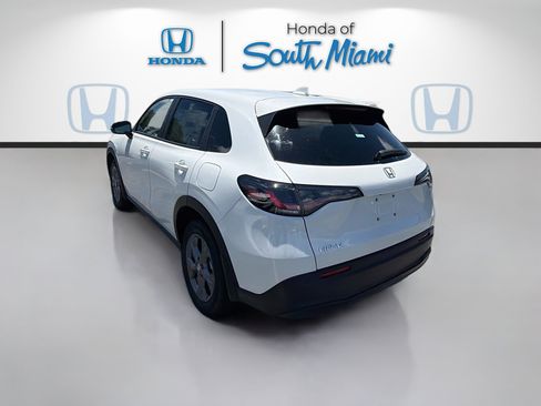 New 2027 Honda HR-V LX image 5