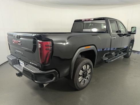 Used 2024 GMC Sierra 3500 Denali w/ Denali Reserve Package AWD/4WD image 7