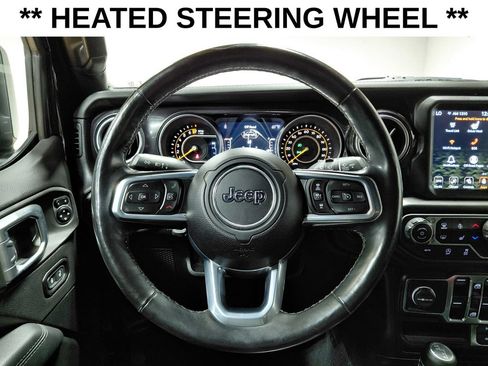 Used 2021 Jeep Wrangler Unlimited Sahara AWD/4WD image 13