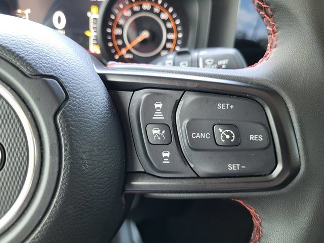 Used 2024 Jeep Wrangler Unlimited Rubicon w/ XTREMEE 35" Tire Package AWD/4WD image 19