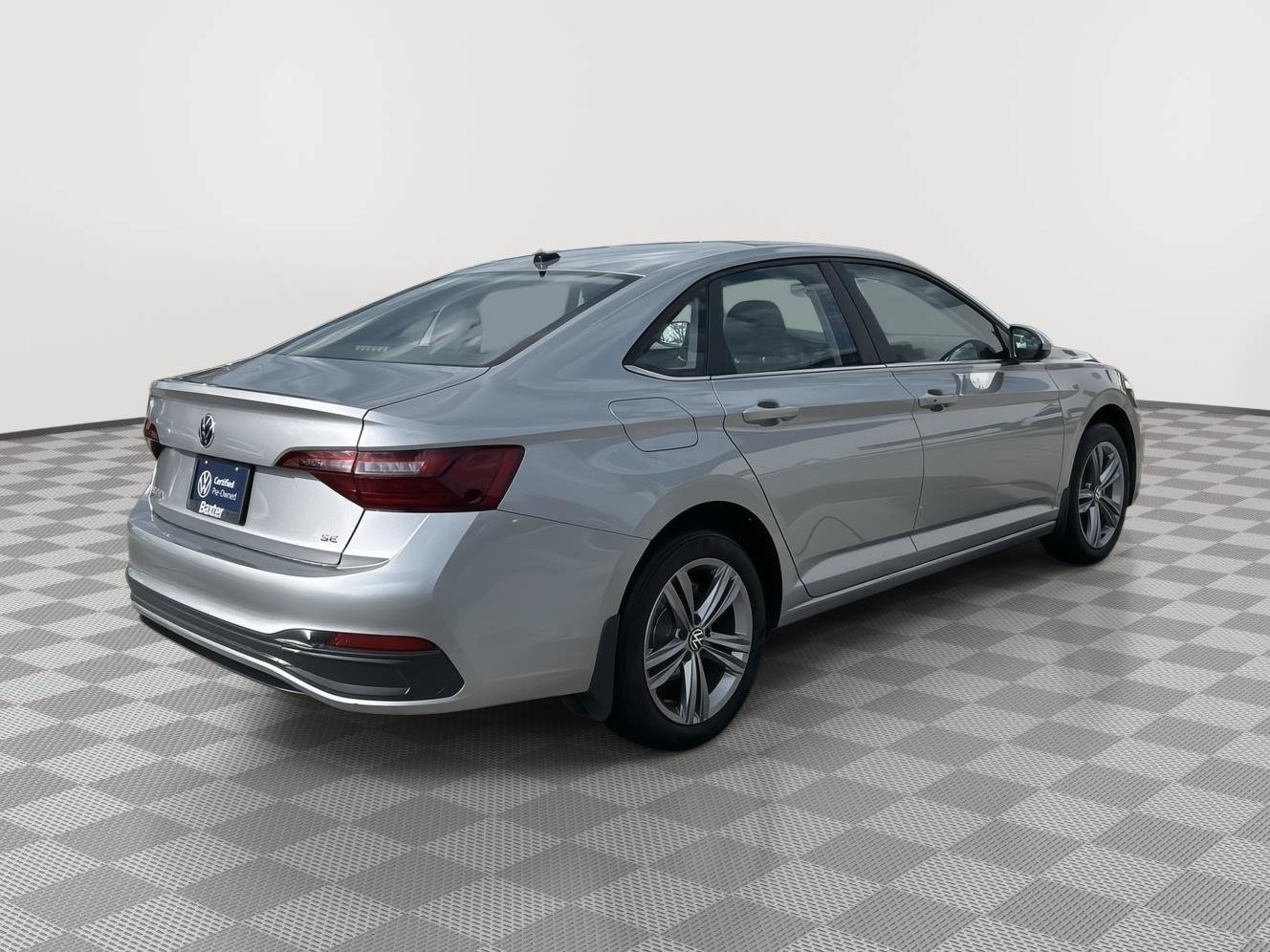 Used 2024 Volkswagen Jetta SE w/ Panoramic Sunroof Package FWD image 12
