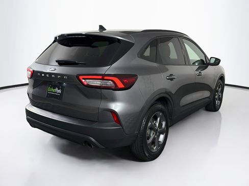 Used 2025 Ford Escape ST-Line FWD image 9