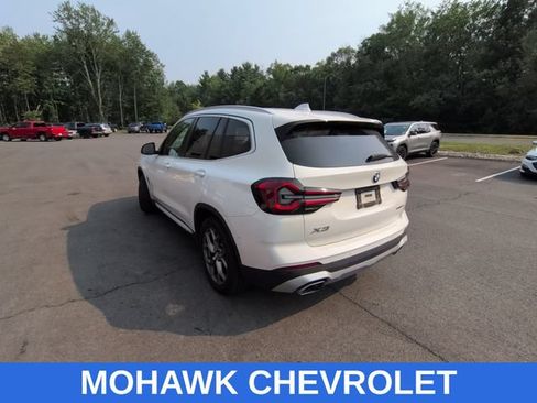 Used 2024 BMW X3 xDrive30i w/ Premium Package AWD/4WD image 3