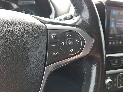 Used 2020 Chevrolet Traverse LT w/ Driver Confidence II Package image 17