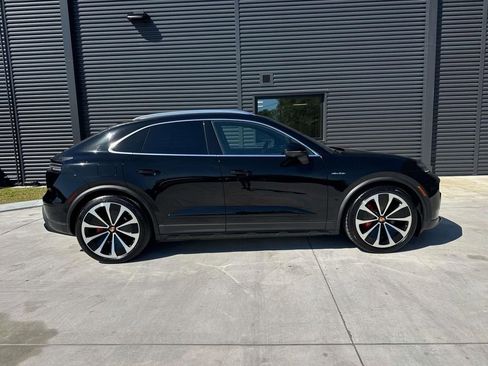 New 2025 Porsche Macan 4S Electric AWD/4WD image 10
