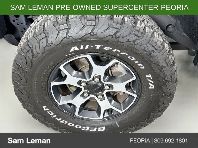 Used 2023 Jeep Wrangler Unlimited Rubicon w/ Cold Weather Group AWD/4WD image 28