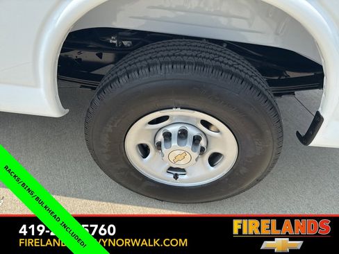 New 2025 Chevrolet Express 2500 Work Van w/ Driver Convenience Package image 40