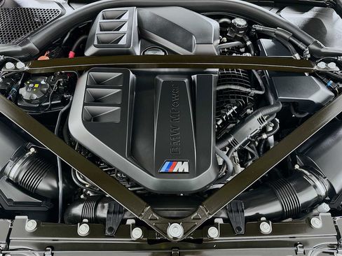 Used 2025 BMW M4 Competition image 29