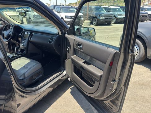 Used 2019 Ford Flex SEL w/ Equipment Group 202A FWD image 26