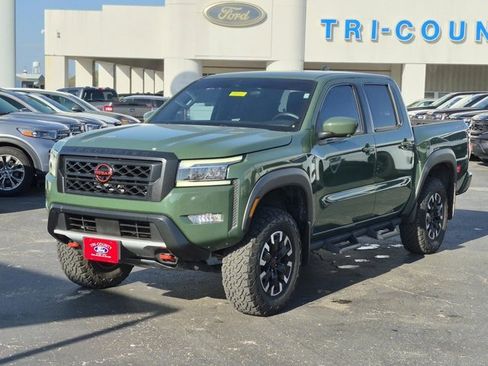 Used 2023 Nissan Frontier PRO-4X w/ Pro Convenience Package image 3