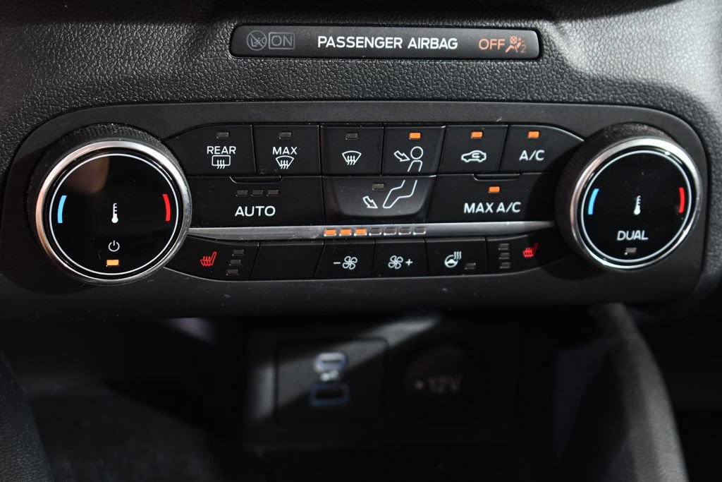 Used 2023 Ford Escape Active AWD/4WD image 29