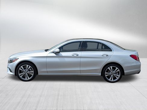 Used 2020 Mercedes-Benz C 300 4MATIC Sedan image 4