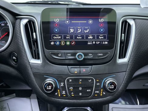 Used 2023 Chevrolet Malibu LT image 22