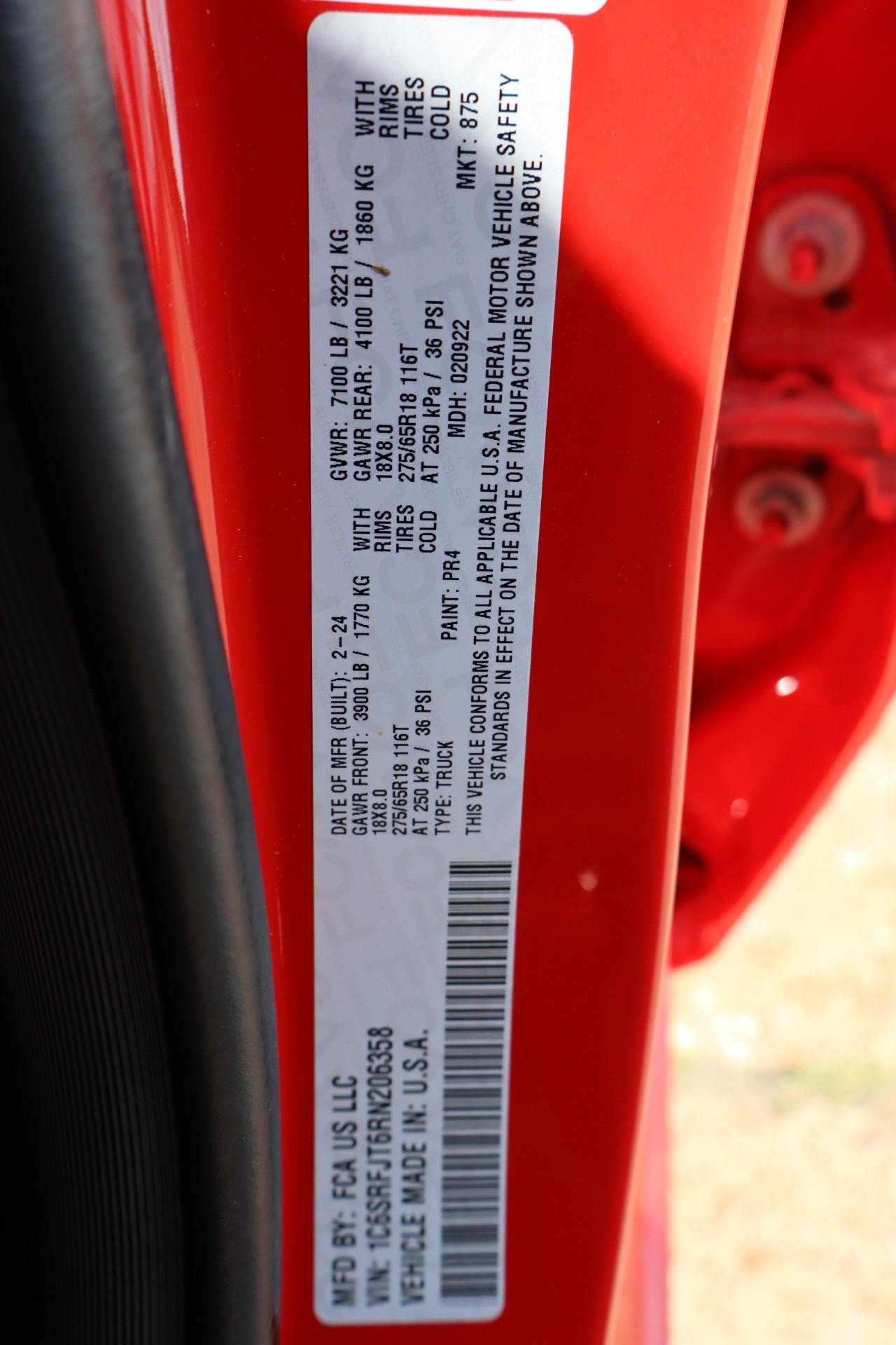 Used 2024 RAM 1500 Laramie AWD/4WD image 29