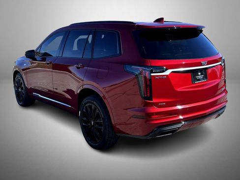 Certified 2023 Cadillac XT6 Sport w/ Technology Package image 7