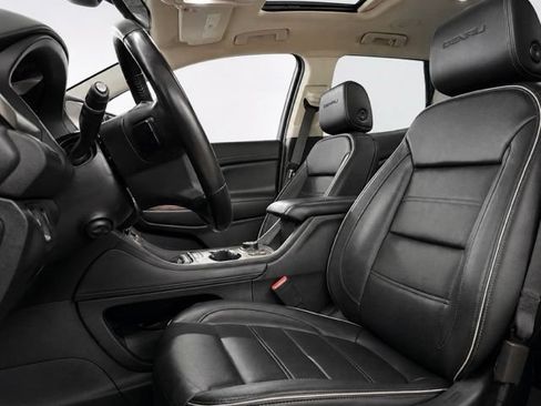 Used 2020 GMC Acadia Denali AWD/4WD image 15
