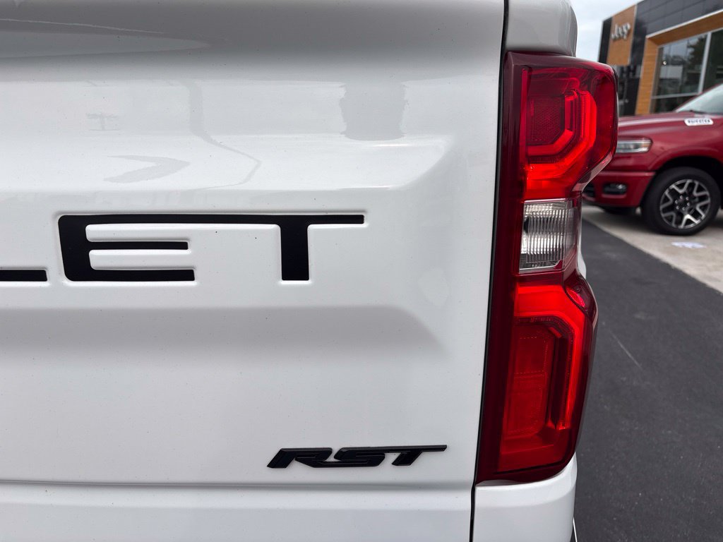 Used 2023 Chevrolet Silverado 1500 RST w/ All Star Edition Plus AWD/4WD image 12