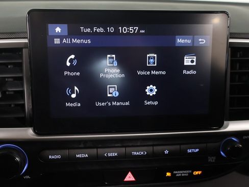 Used 2024 Hyundai Venue SEL image 40