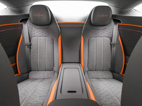 Used 2025 Bentley Continental GT Speed image 19