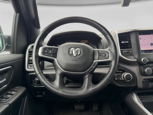 Used 2022 RAM 1500 Big Horn AWD/4WD image 12